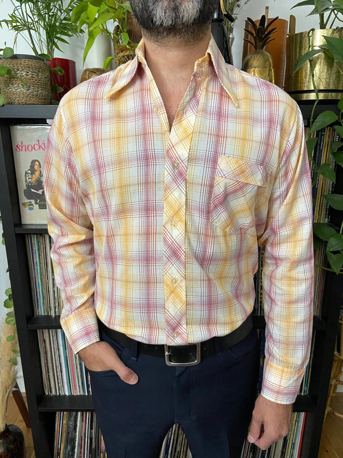 Vintage 1970s Pink & Yellow Dagger Collar Shirt