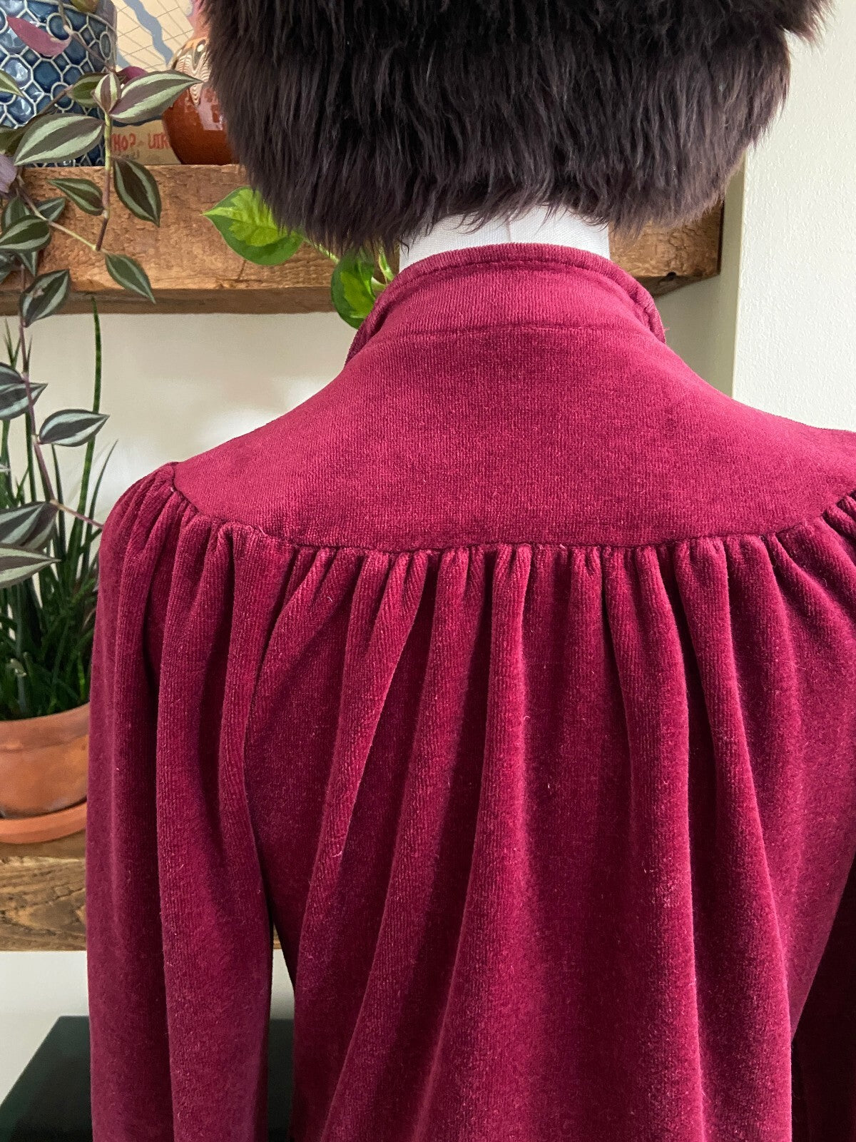 Vintage 1970s Burgundy Velour Zip Up Top