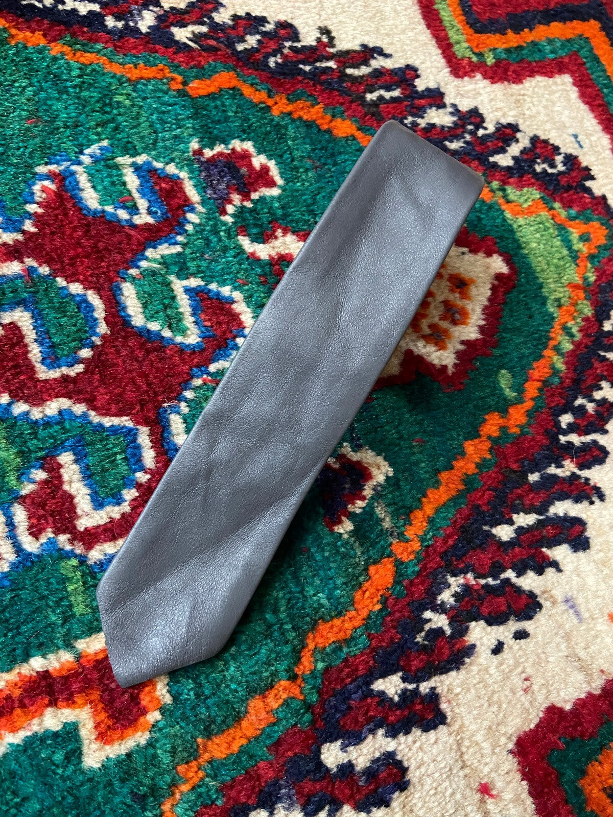 Vintage 1970s Grey leather Skinny Tie
