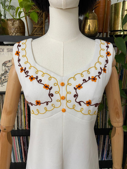 Vintage 1960s White Embroidered Shift Dress