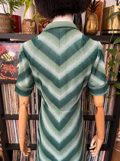 Vintage 1970s Green Chevron Knit Dress