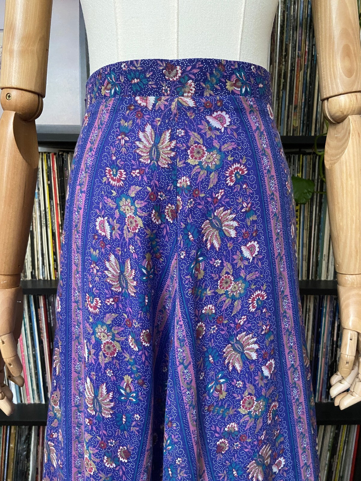 Vintage 1970s Purple Print Maxi Prairie Skirt
