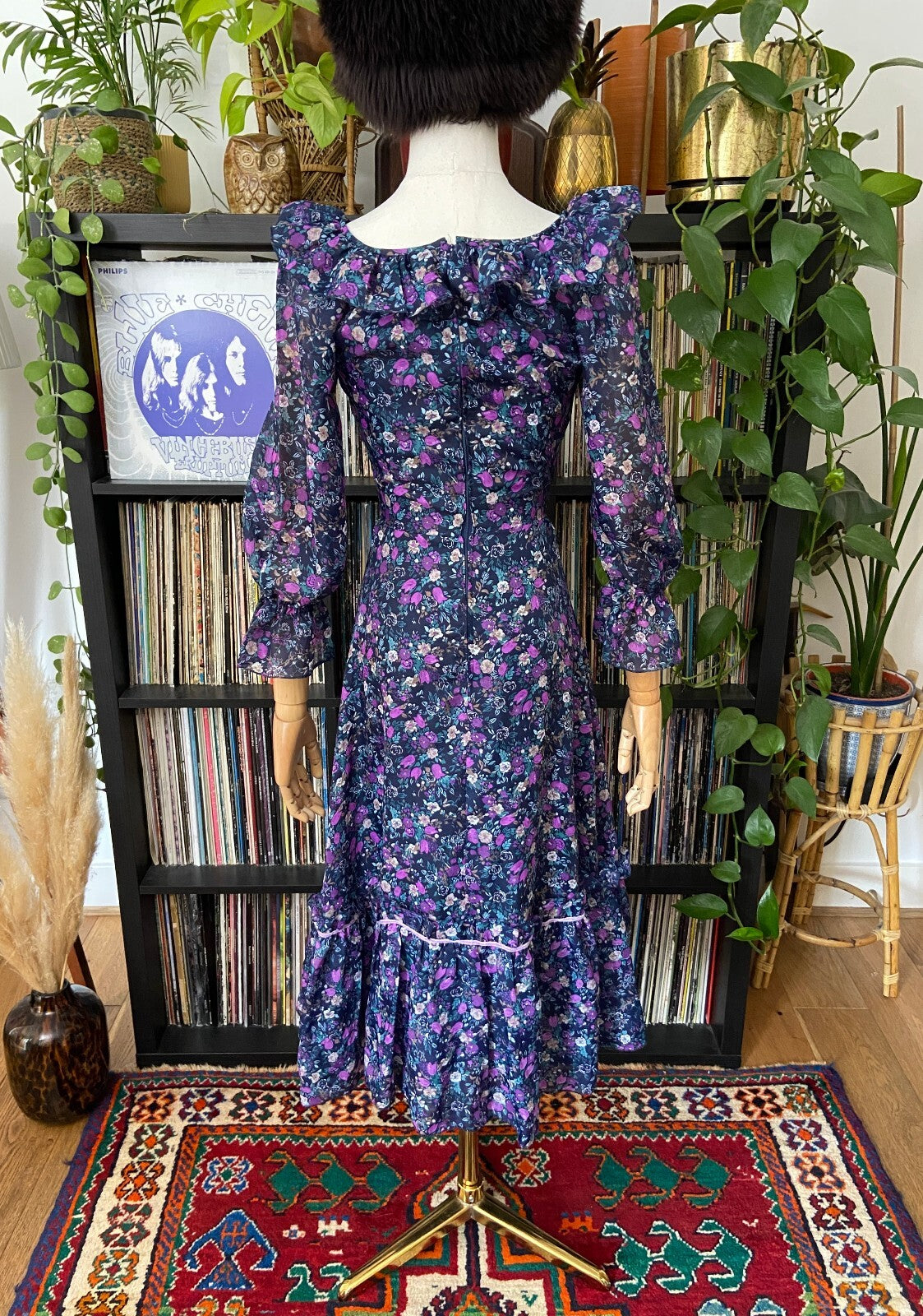 Vintage 1970s Navy & Purple Floral Prairie Dress