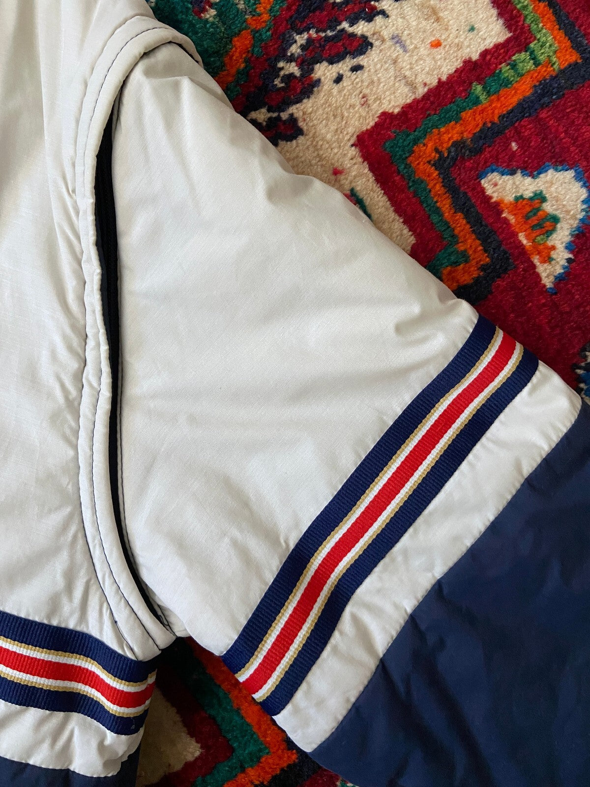 Vintage 1980s Rothmans Racing Team Puffer Jacket