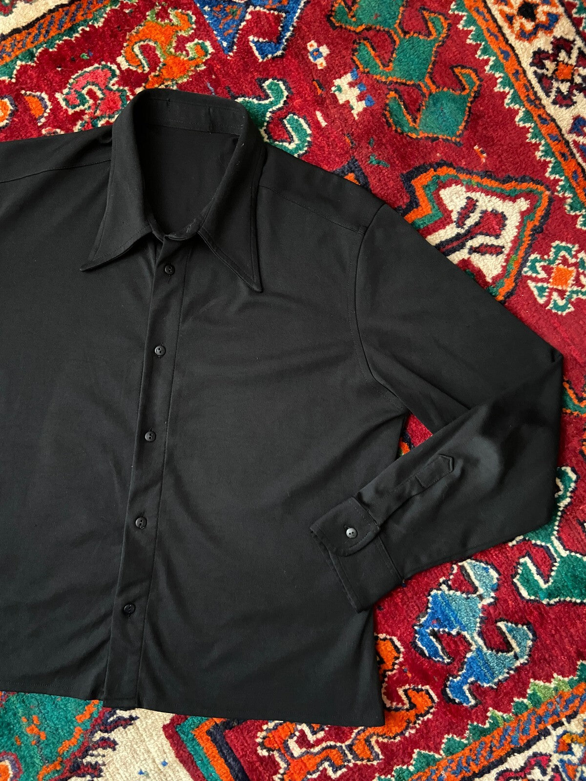 Vintage 1970s Black Dagger Collar Jersey Shirt