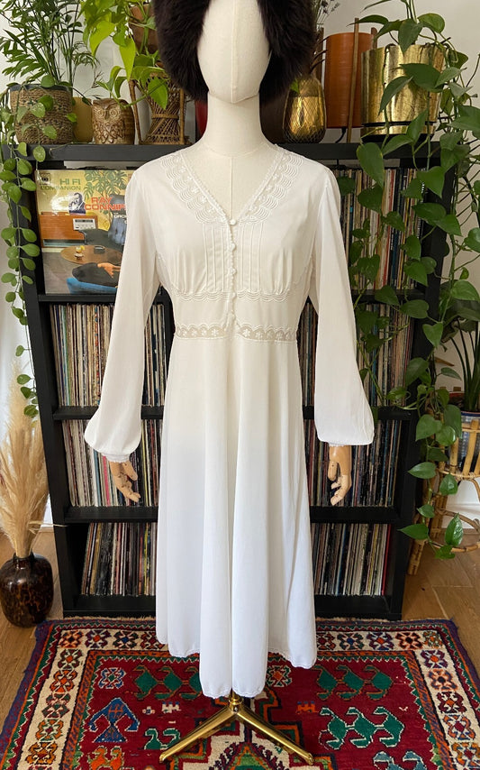 Vintage 1970s Button Up Night Dress