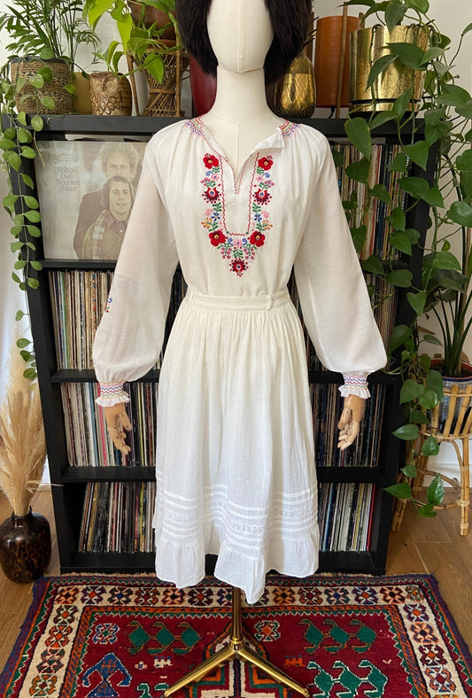 Vintage 1970s Embroidered Penny Lane Blouse