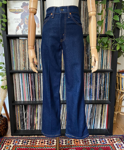 Vintage 90's Levis 417 Orange Tab Bootcut Jeans W27