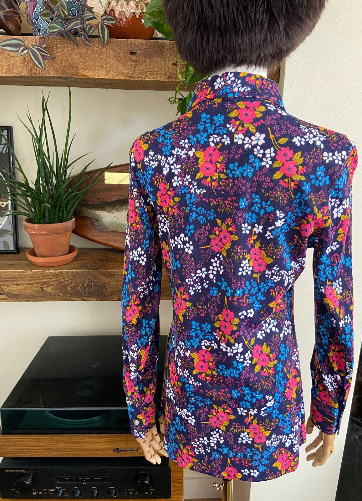 Vintage 1970s Deadstock Navy Floral Dagger Collar Top