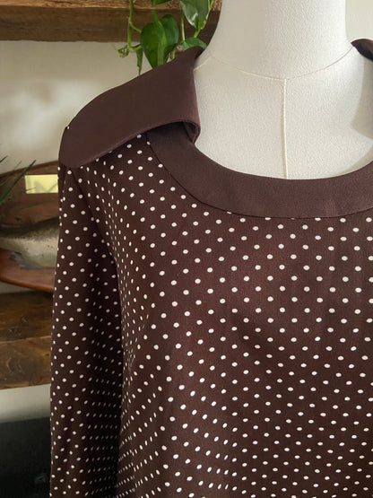 Vintage 1970s Brown Beagle Collar Top