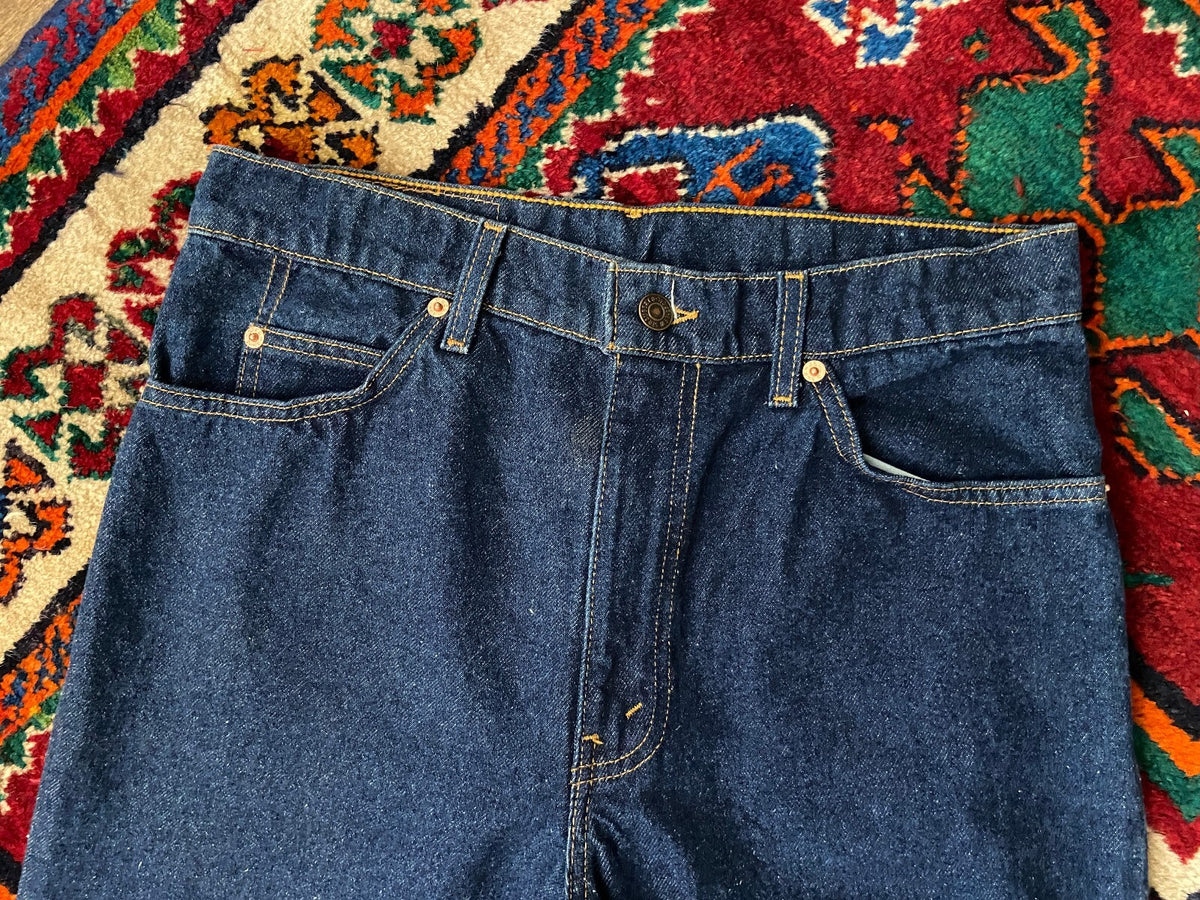 Vintage 90s Levis 674 Orange Tab Slim Cut Jeans W30