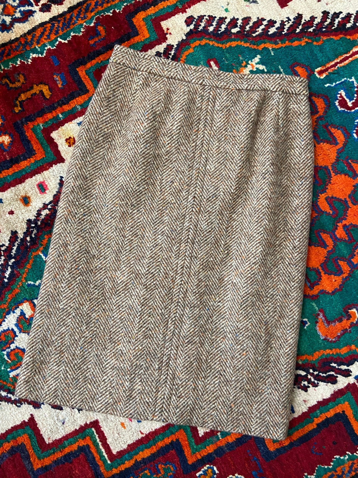 Vintage 1970s Beige Tweed Pencil Skirt