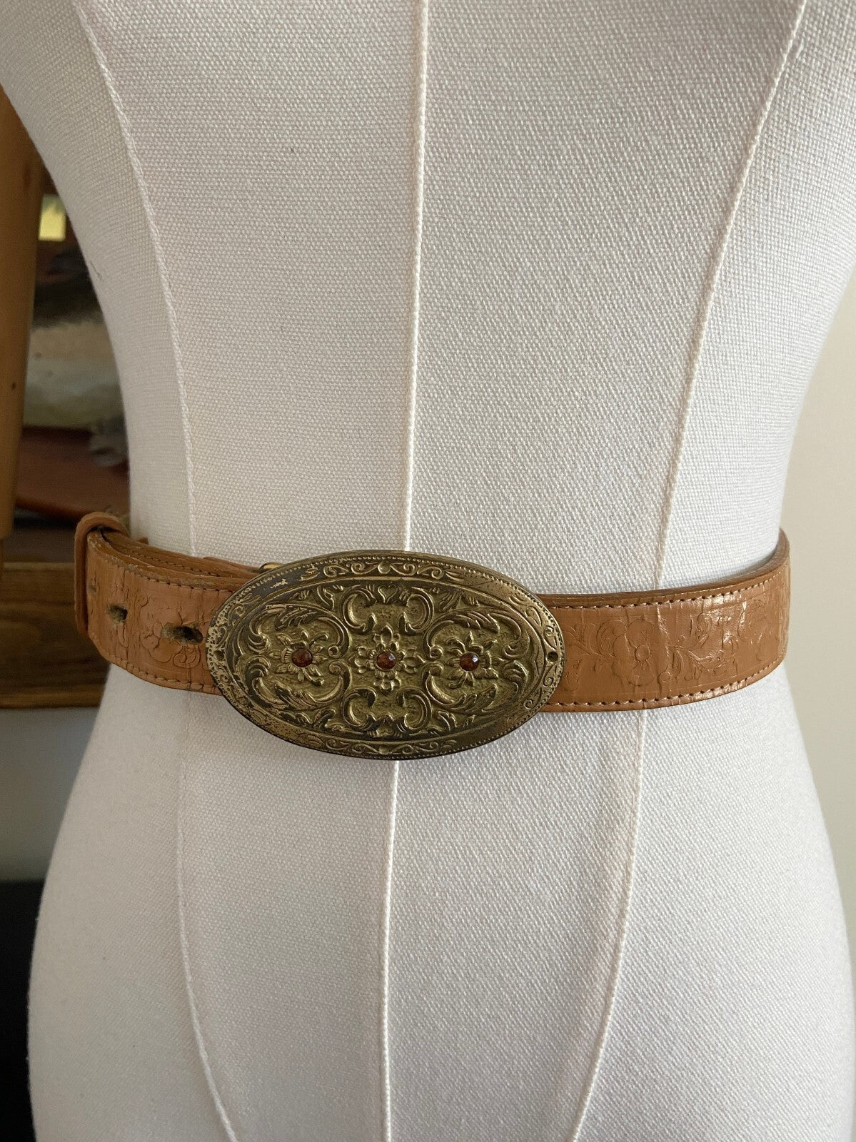Vintage Tan Western Buckle Belt