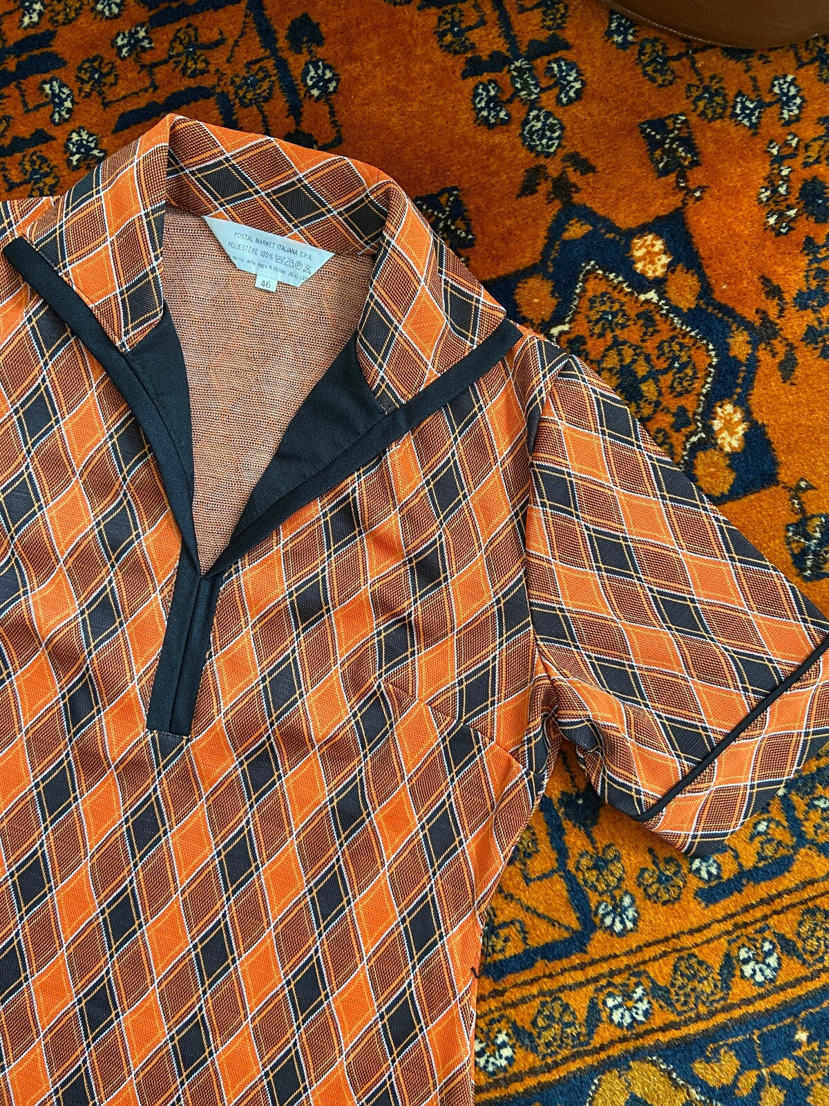 Vintage 1970s Orange & Brown Knit Dagger Collar Top