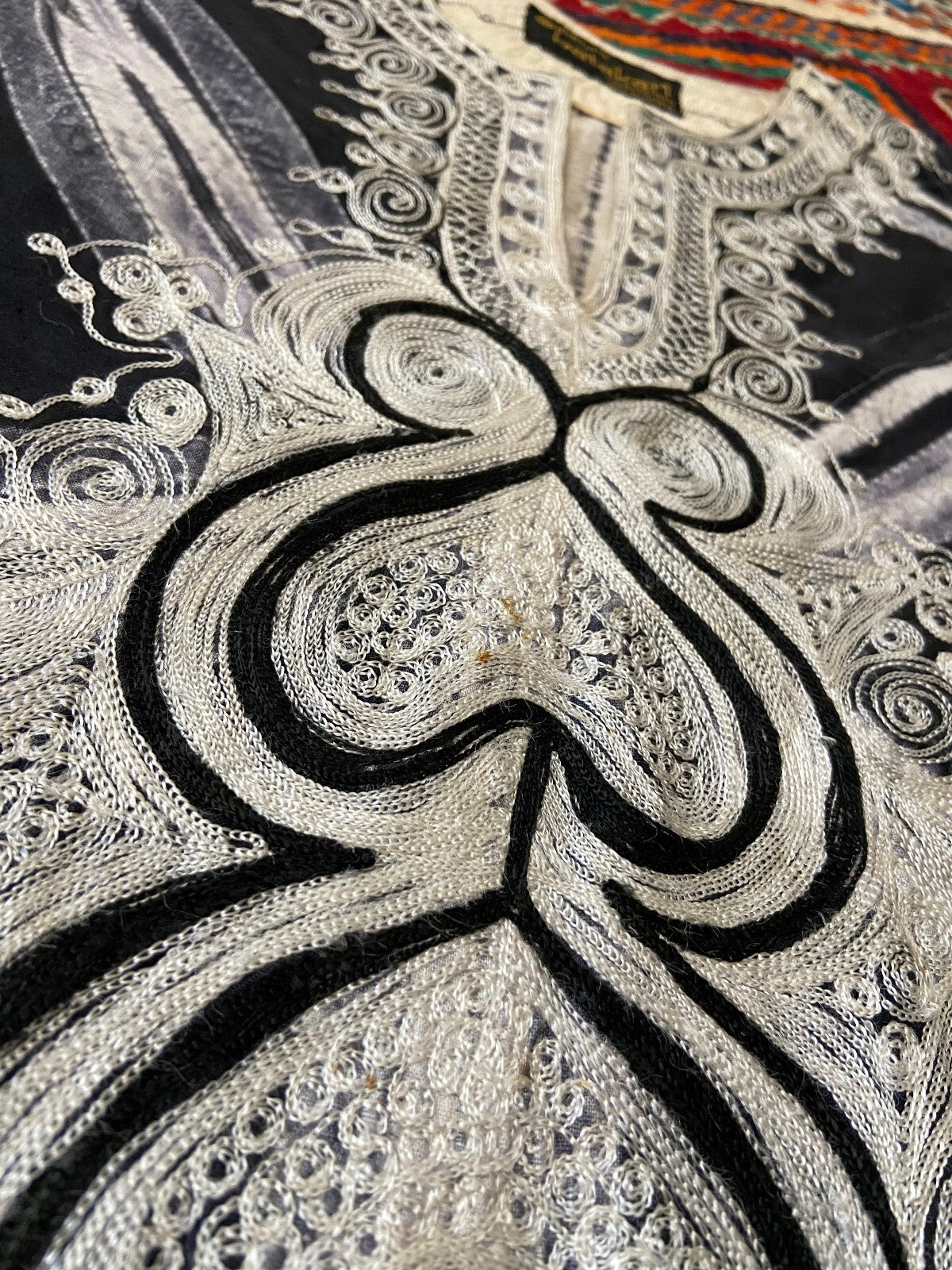 Vintage 1980s Hand Woven Embroidered Kaftan