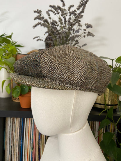Vintage 1970s Scottish-Made Harris Tweed Flat Cap