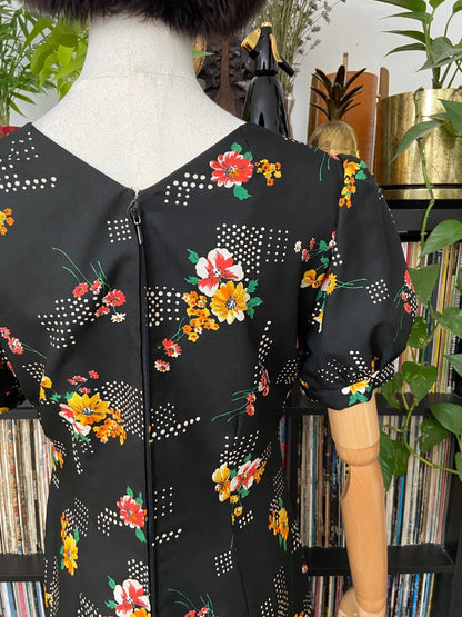 Vintage 1970s Puff Shoulder Floral Maxi Dress