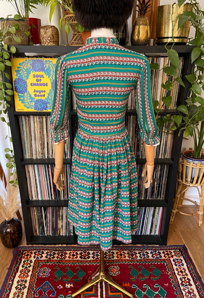 Vintage 1970s Green Folk Dress