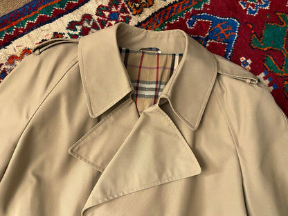 Vintage 1970s Beige Belted Raincoat
