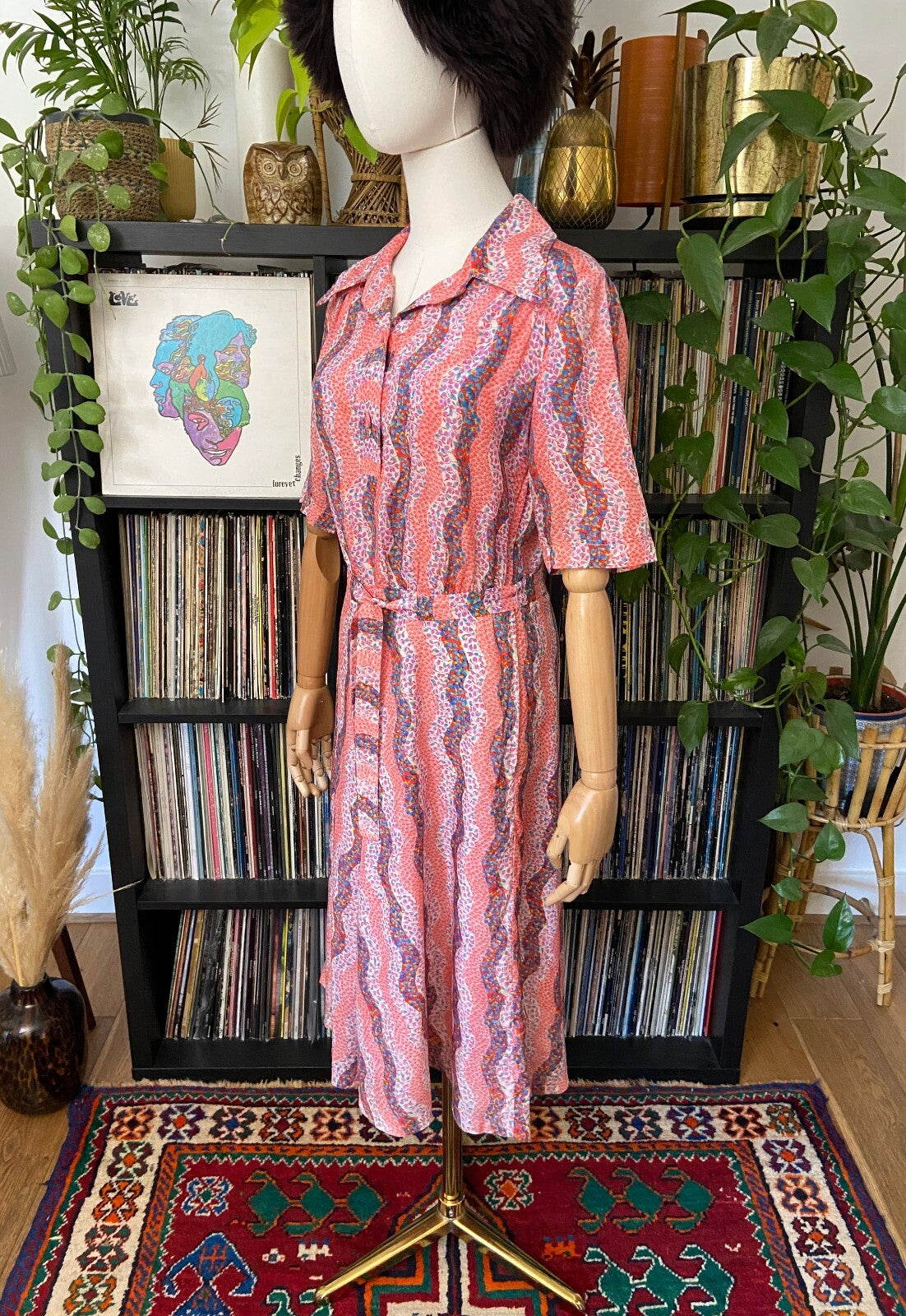 Vintage 1970s Pink Dagger Collar Shirt Dress