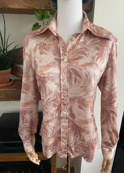 Vintage 1970s Beige Leaf Print Dagger Collar Shirt