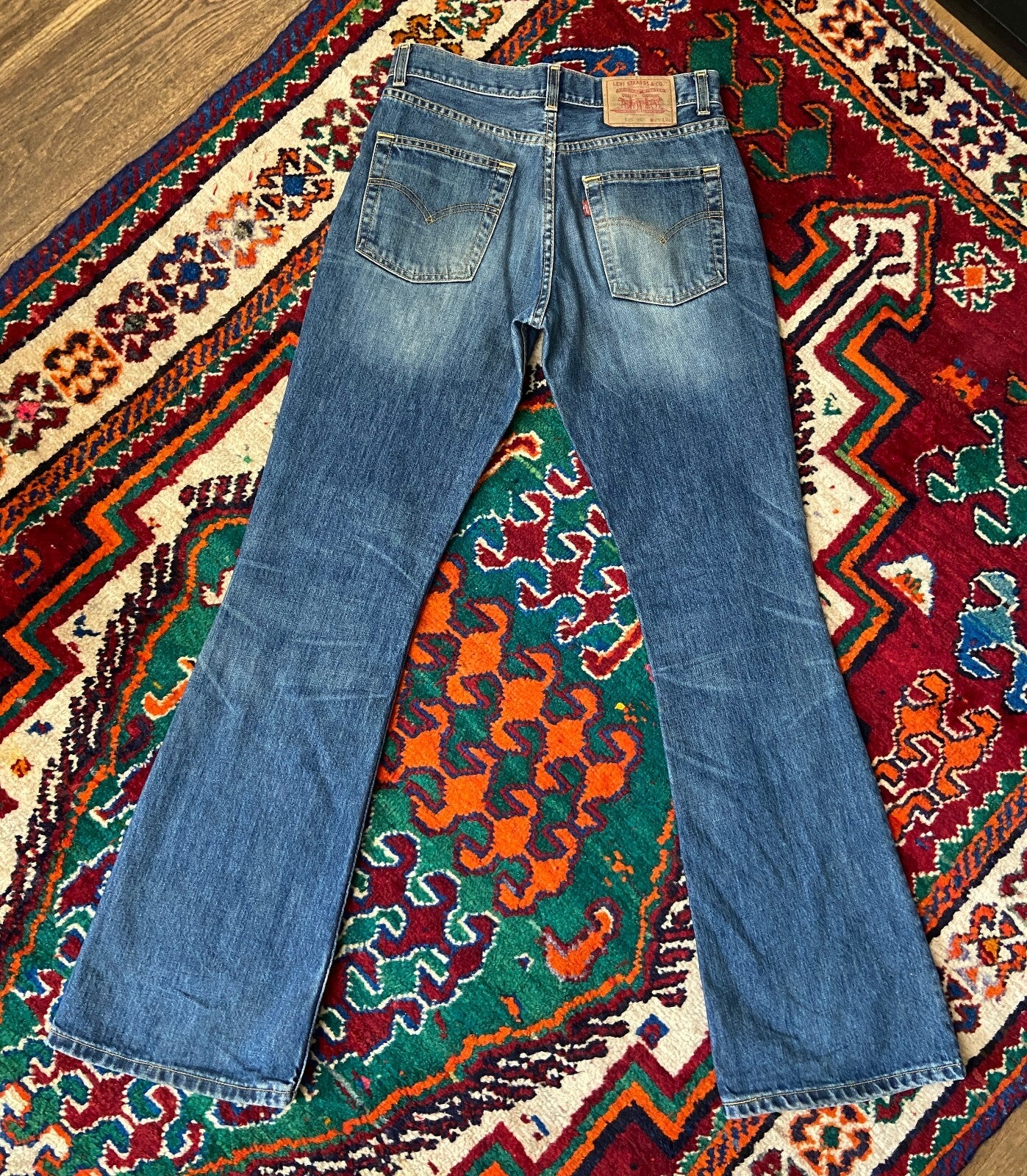 Vintage Y2K Levi's 525 Bootcut Flared Jeans W30