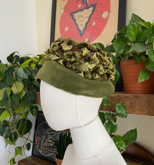Vintage 1960s Green Velvet Textured Cocktail Hat