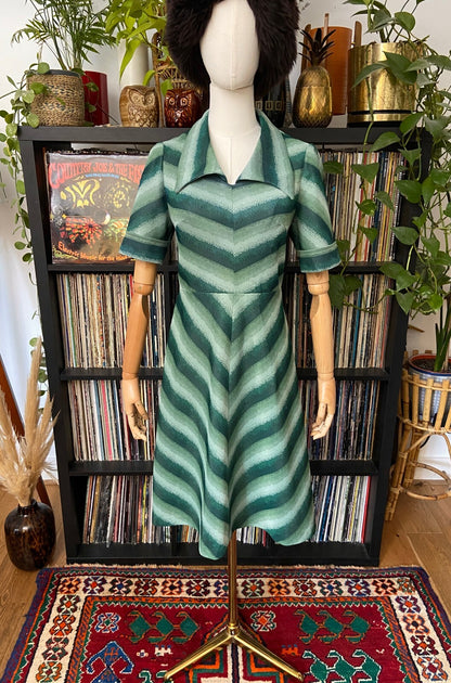 Vintage 1970s Green Chevron Knit Dress