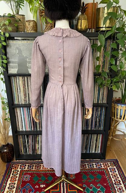 Vintage 1970s Lilac Lace Collar Prairie Dress