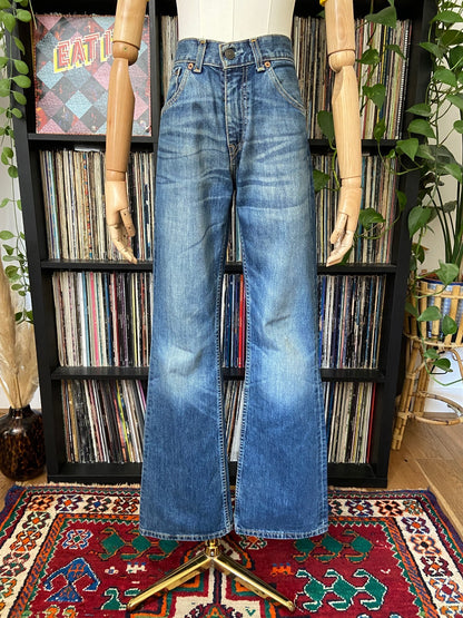 Vintage Y2K Levi's 525 Bootcut Flared Jeans W30
