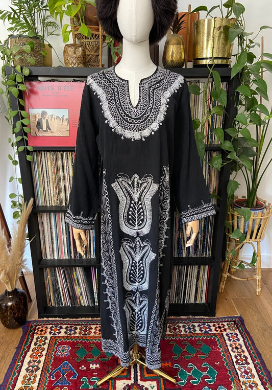 Vintage 1970s Black & Silver Embroidered Kaftan