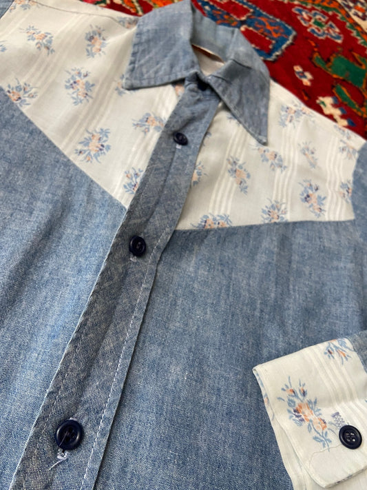 Vintage 1970s XS Floral Western Shirt