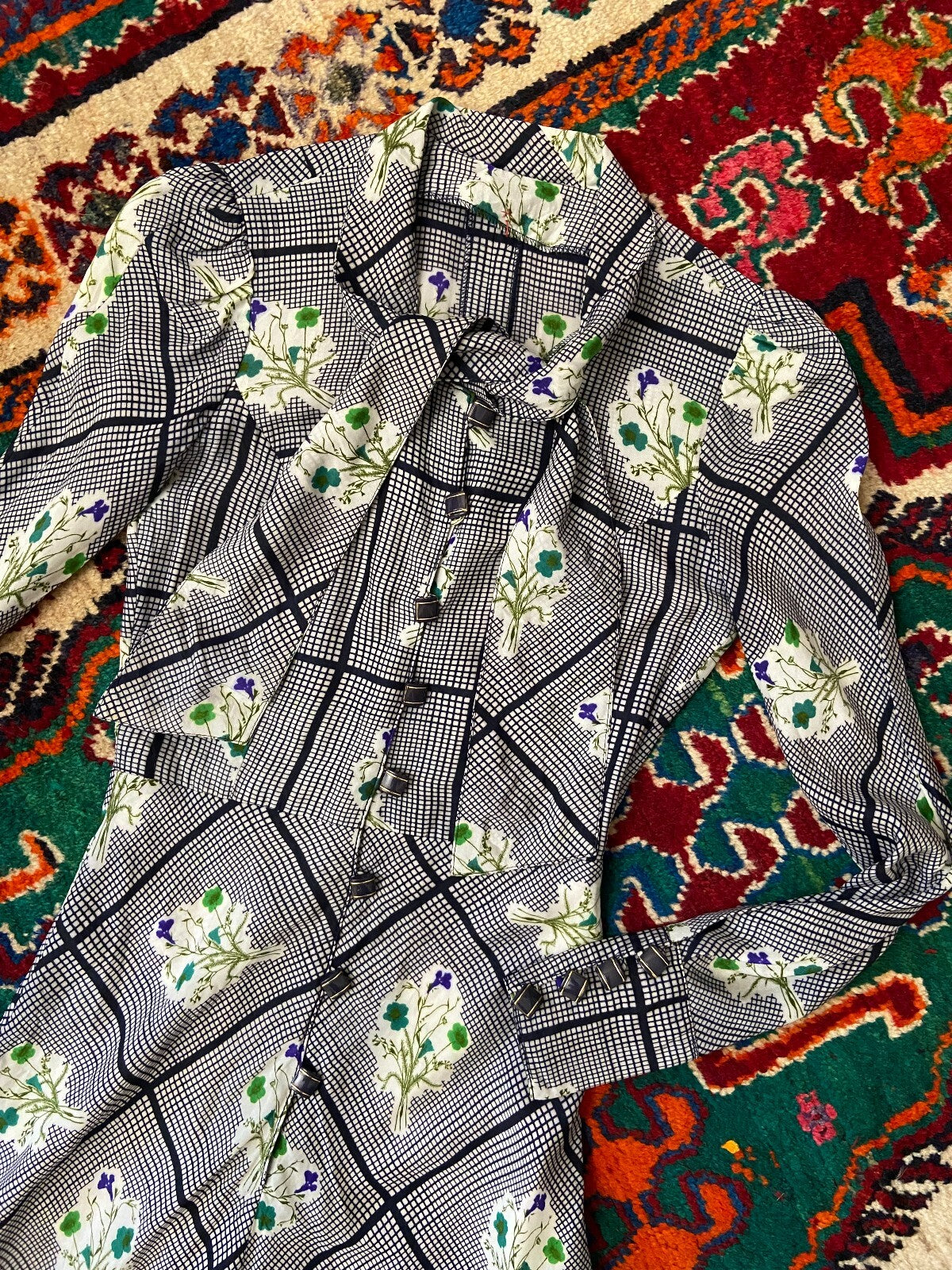 Vintage 1970s Button Up Pussybow Dress