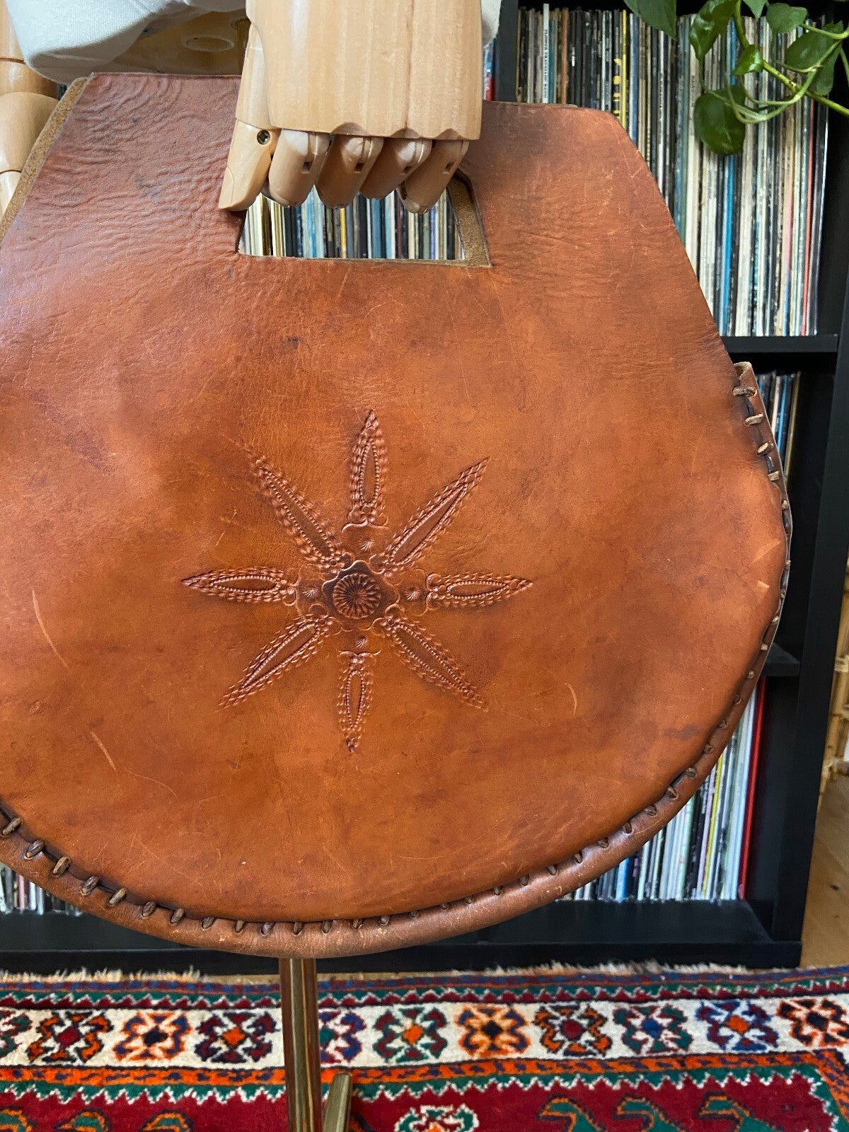 Vintage 1970s Brown Hand Tooled Leather Grab Bag