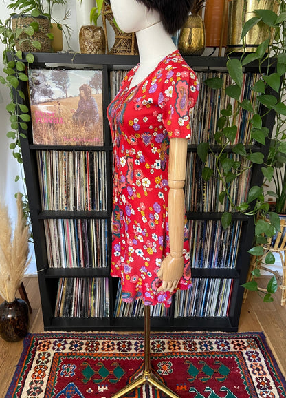 Vintage 1960s Deadstock Psychedelic Print Mini Dress