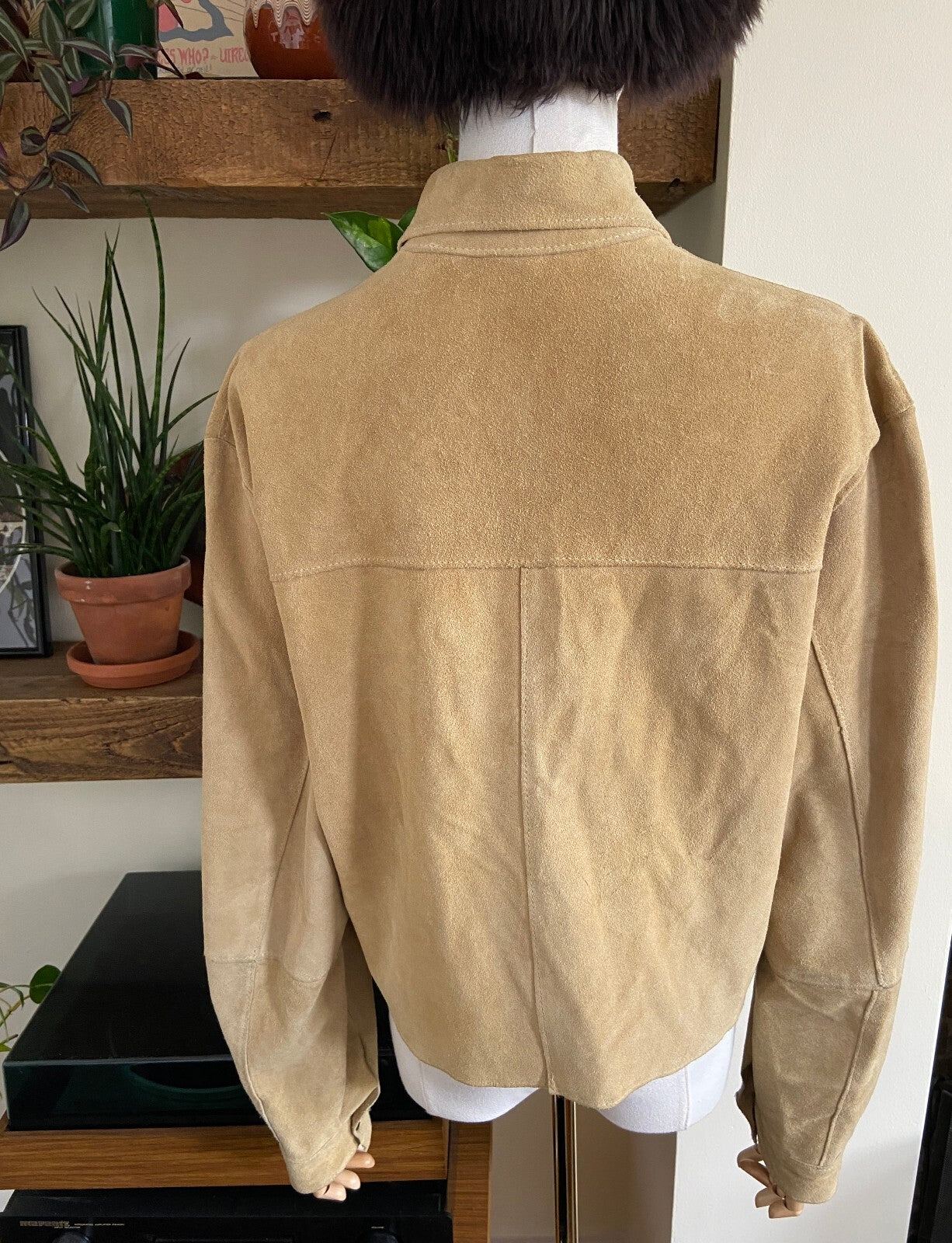 Vintage 1980s Beige Suede Lightweight Jacket