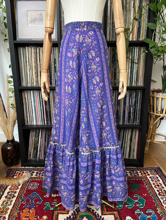 Vintage 1970s Purple Print Maxi Prairie Skirt