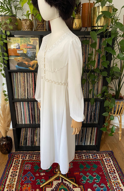Vintage 1970s Button Up Night Dress