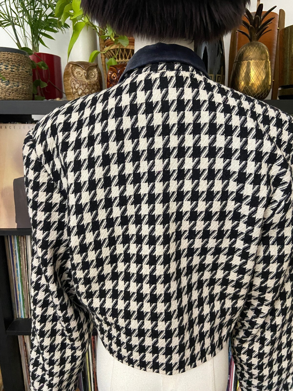 Vintage 1980s B&W Houndstooth Cropped Blazer