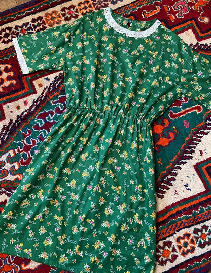 Vintage 1970s Green Ditsy Print Dress