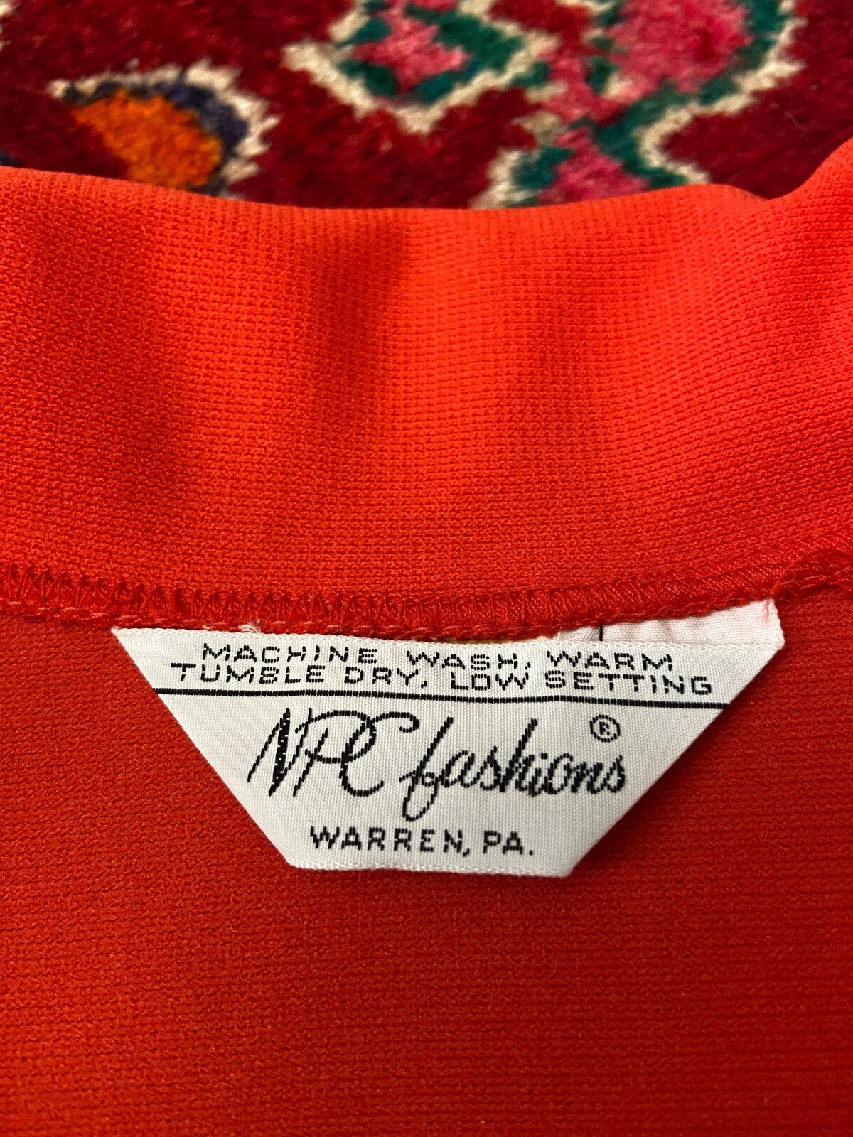 Vintage 1970s Red Dagger Collar Shirt