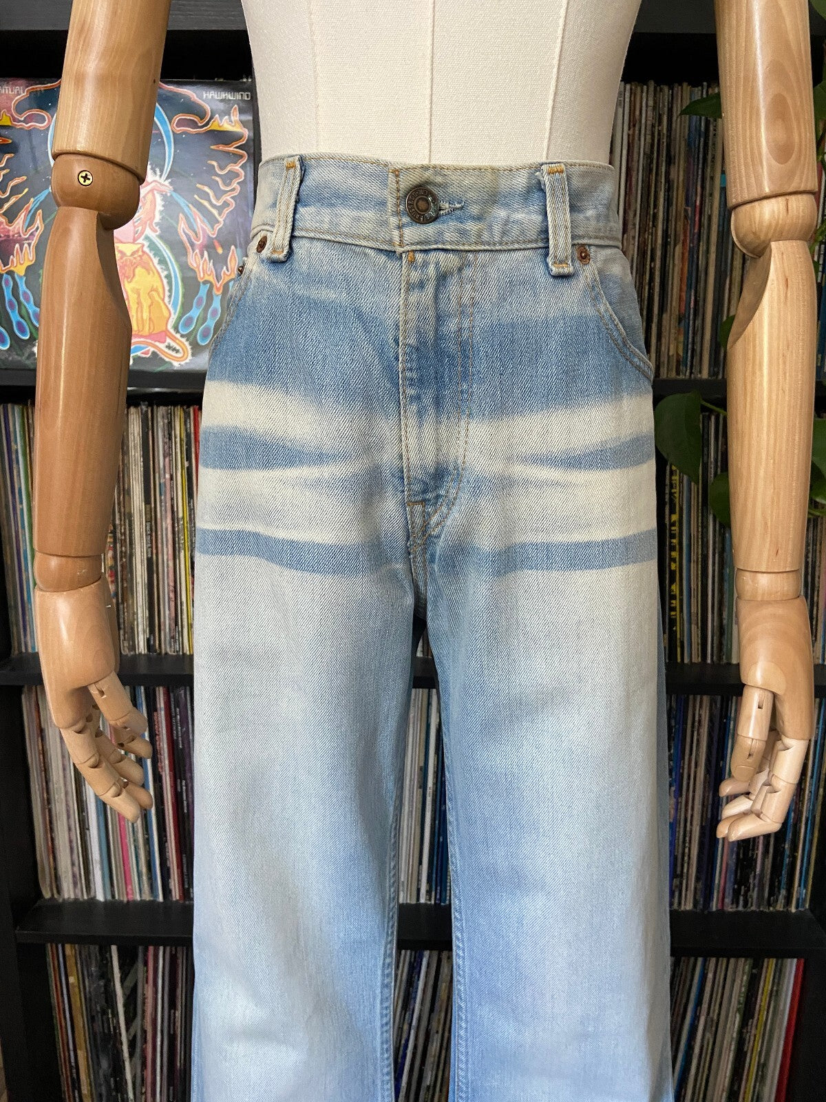 Vintage Y2K Levi's 525 Bootcut Flared Jeans W33
