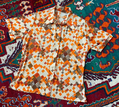 Vintage 1970s Beige & Orange Retro Dagger Collar Shirt