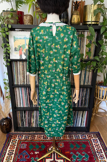 Vintage 1970s Green Ditsy Print Dress