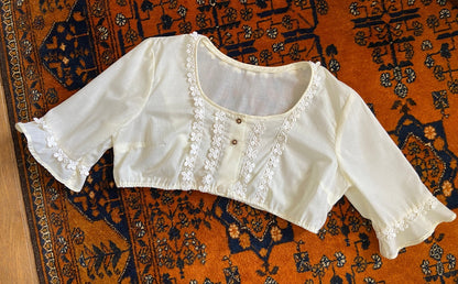 Vintage 1970s Pale Yellow Cropped Blouse