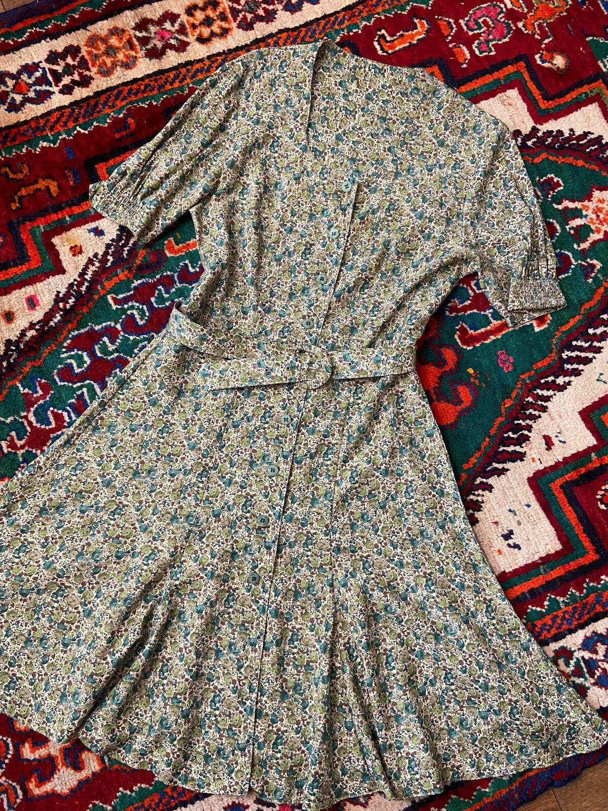Vintage 90s Green Floral Tea Dress