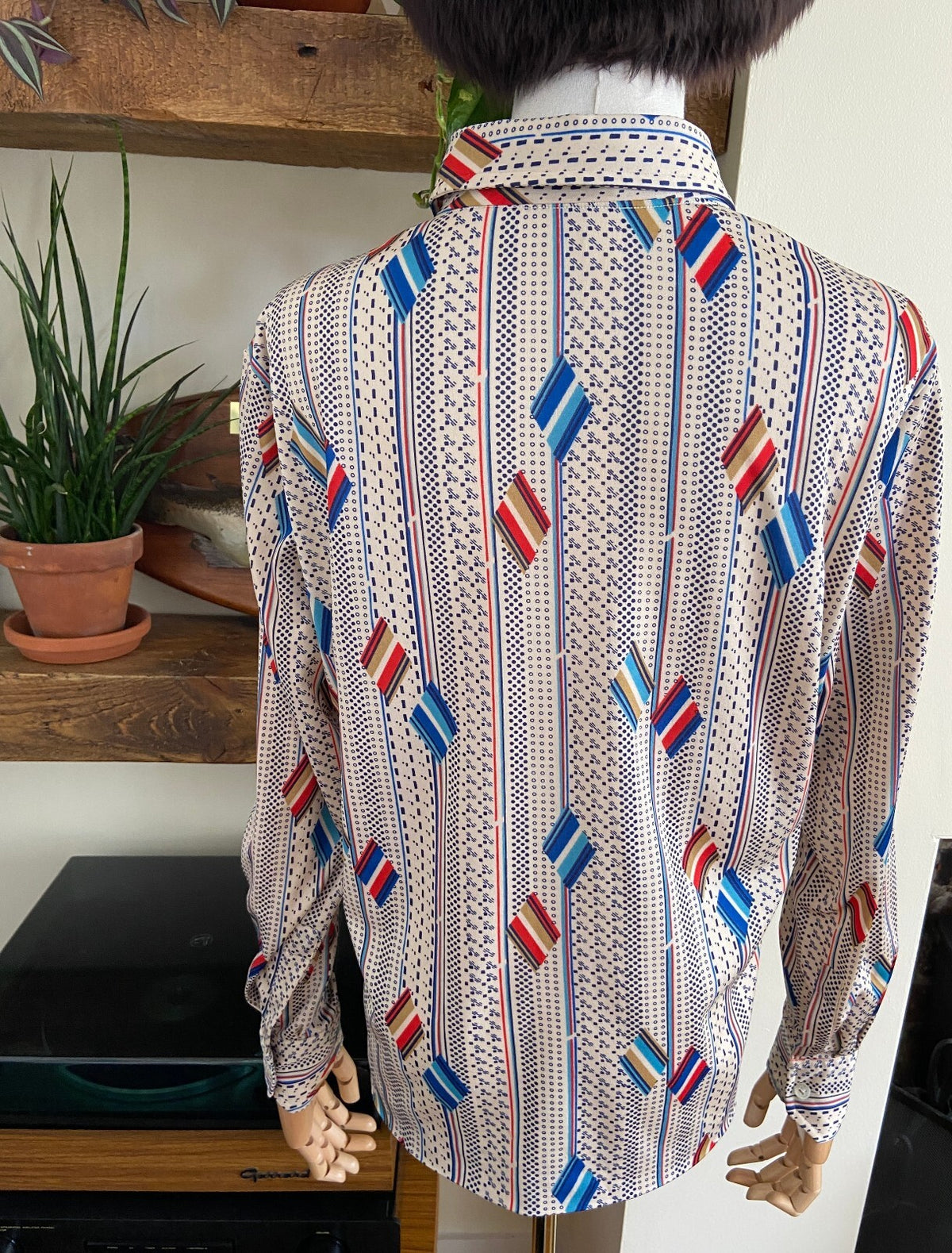 Vintage 1970s Geometric Print Dagger Collar Shirt