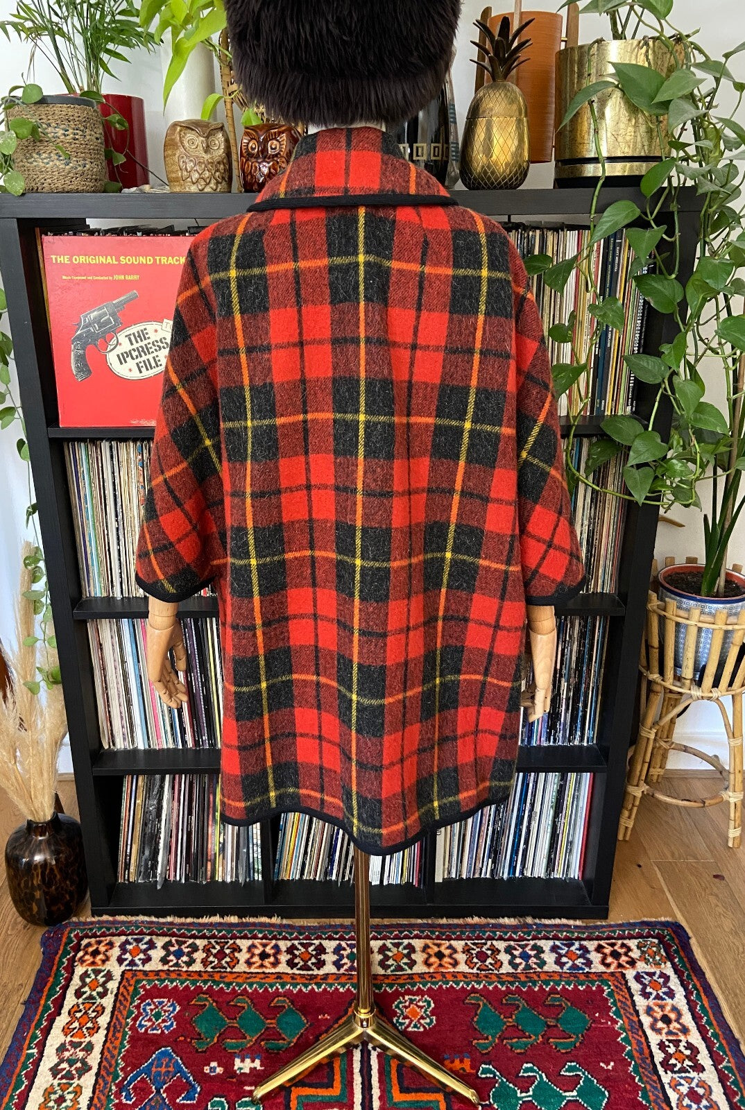 Vintage 1960s Tartan Plaid Cape Coat