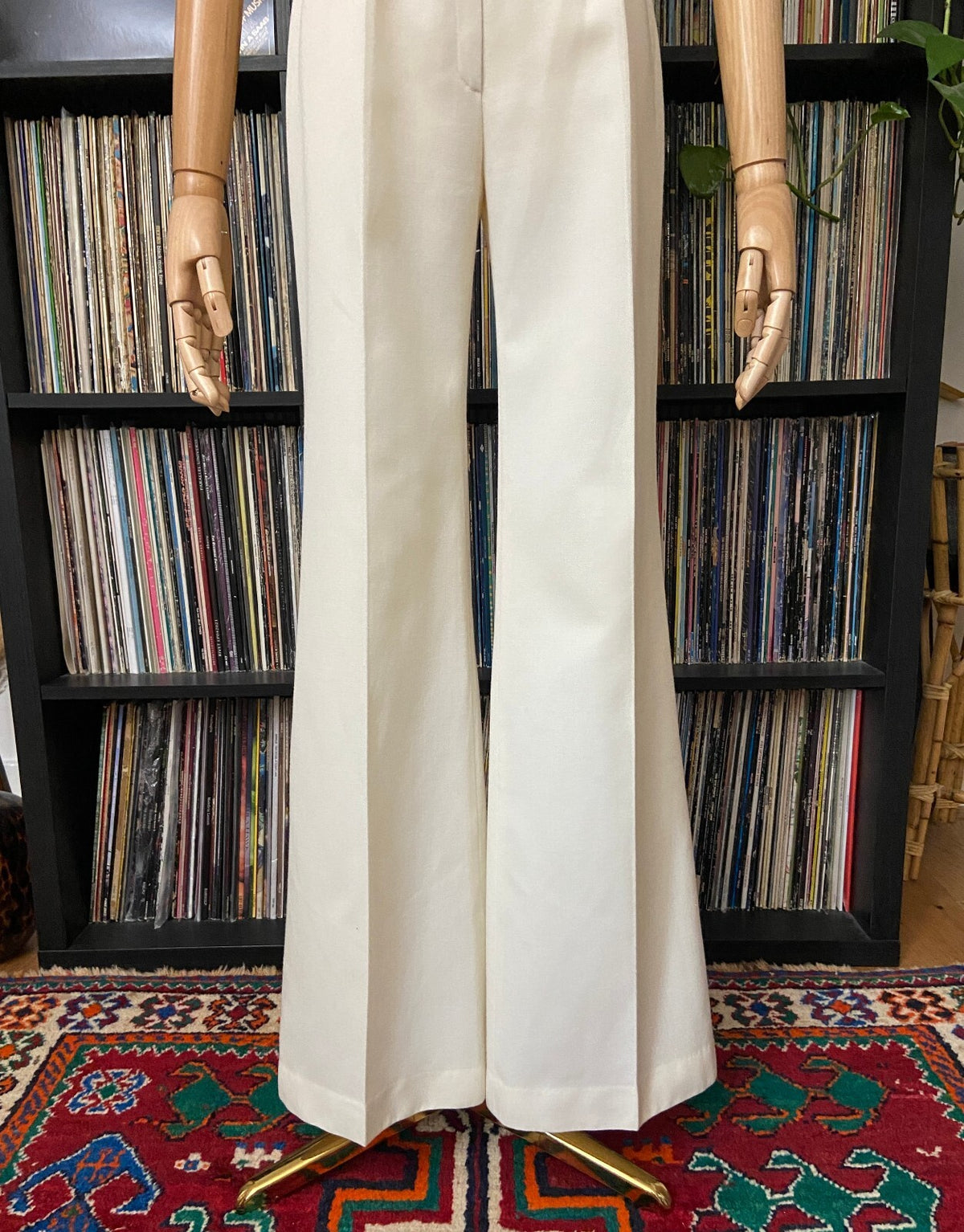 Vintage 1970s Cream Flared Trousers W25
