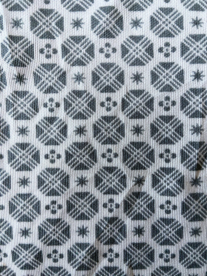 Vintage 1970s White & Grey Geometric Print Jersey Top